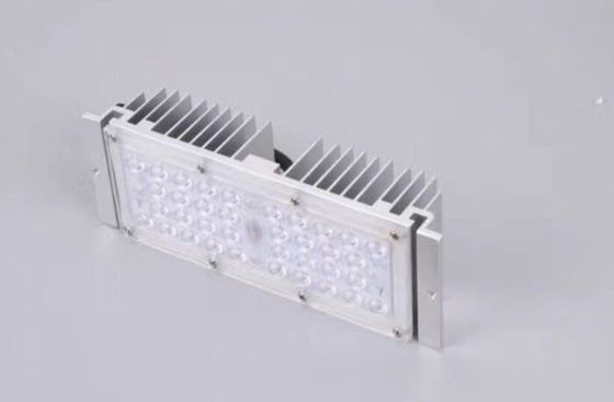 China El lumen de Samsung 30w 5200 llevó la vivienda de aluminio pura del módulo de la luz de calle proveedor